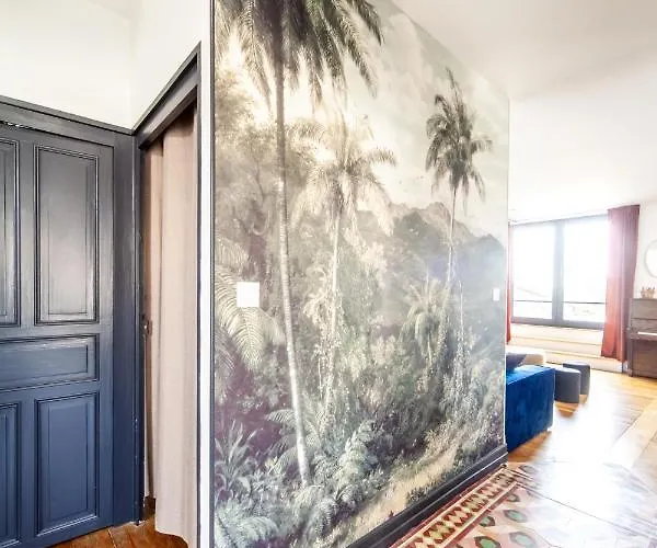 Prázdninový dům Jolie M'home, Le Puy Du Fou, 15 Pers, 7 Ch, 5 Sde, 5 Wc Mauleon